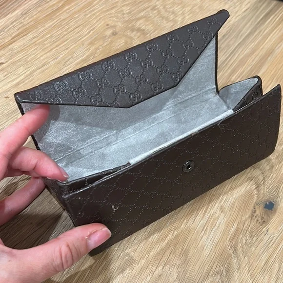 ✨GUCCI sunglasses/glasses case only immaculate - Picture 4 of 6